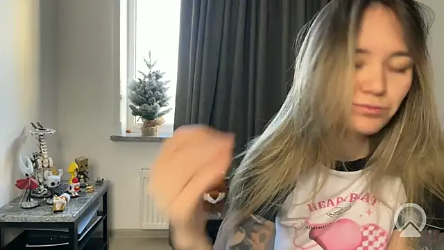 Zero  Calories  online show from 04-17-26, 08:17