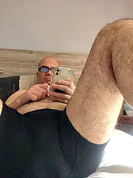 Snapshot of Guapo007sexy chatting on 05-30-26, 04:04 Guapo007sexy online show from 05-30-26, 04:04