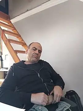 Snapshot of Guapo007sexy chatting on 06-18-26, 04:55 Guapo007sexy online show from 06-18-26, 04:55