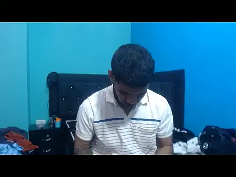 Snapshot of millerthh chatting on 04-15-26, 12:28 millerthh online show from 04-15-26, 12:28