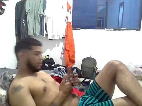 Snapshot of millerthh chatting on 05-18-26, 11:21 millerthh online show from 05-18-26, 11:21