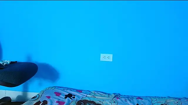 Snapshot of ambar69noir chatting on 05-21-26, 11:45 ambar69noir online show from 05-21-26, 11:45