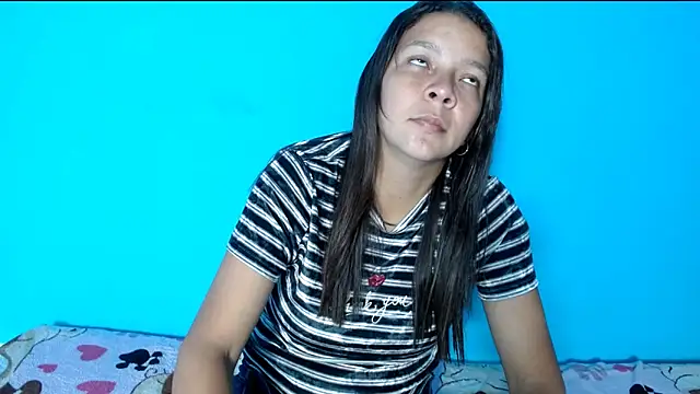 Snapshot of ambar69noir chatting on 05-29-26, 12:08 ambar69noir online show from 05-29-26, 12:08