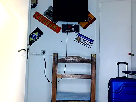 freddymdq100 online show from 04-24-26, 04:26
