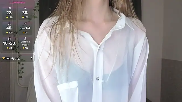 Emily Nelsonn online show from 06-27-26, 05:51