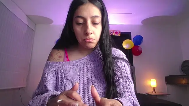Snapshot of Melannyy_V chatting on 07-01-26, 01:24 Melannyy V online show from 07-01-26, 01:24
