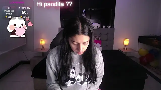Snapshot of Melannyy_V chatting on 07-13-26, 12:08 Melannyy V online show from 07-13-26, 12:08