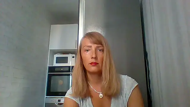 Snapshot of Satu8 chatting on 06-30-26, 03:24 Satu8 online show from 06-30-26, 03:24