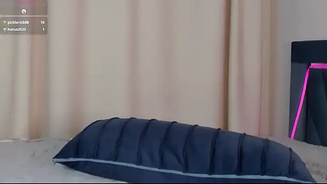 gigi meii online show from 05-11-26, 04:04
