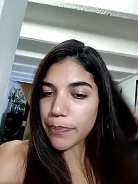 Snapshot of isabellahofmann chatting on 05-06-26, 01:14 isabellahofmann online show from 05-06-26, 01:14
