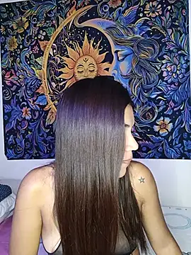 Snapshot of isabellahofmann chatting on 05-16-26, 10:01 isabellahofmann online show from 05-16-26, 10:01