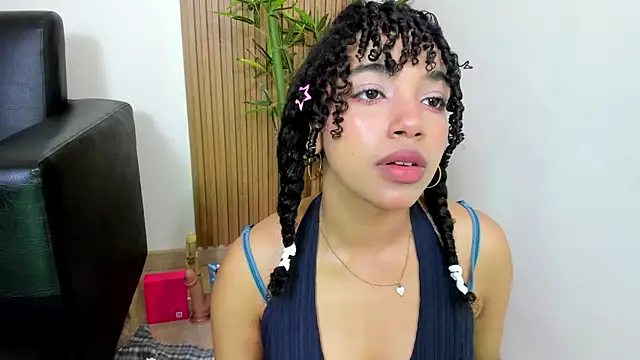 JazmyXXX online show from 05-25-26, 08:04