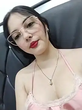 Snapshot of veleria_allurin chatting on 06-21-26, 04:09 veleria allurin online show from 06-21-26, 04:09
