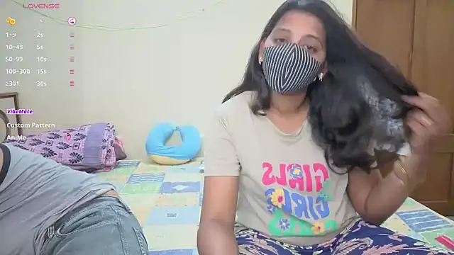 Snapshot of Tamil_ramantic_partner chatting on 07-15-26, 01:16 Tamil ramantic partner online show from 07-15-26, 01:16