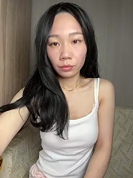 xiaomi-baby online show from 04-15-26, 01:45