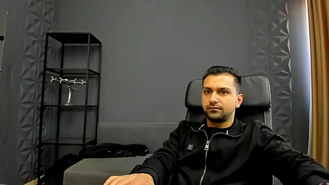 BryceReign online show from 04-29-26, 05:11