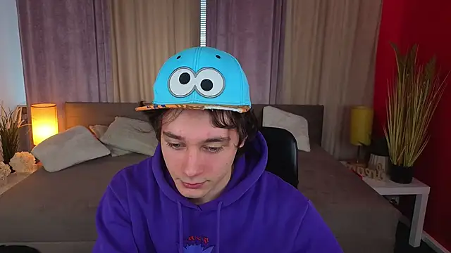 Snapshot of KevinStrike chatting on 03-30-26, 01:34 KevinStrike online show from 03-30-26, 01:34