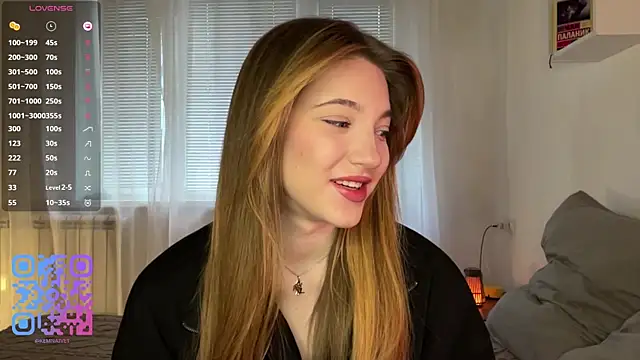 1Kellynaive online show from 04-22-26, 03:24
