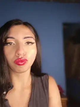 dulce soph online show from 03-29-26, 05:51