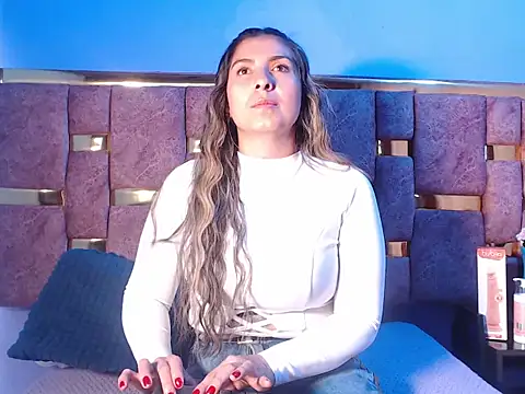 Snapshot of HELLEN_MARK chatting on 03-26-26, 11:38 HELLEN MARK online show from 03-26-26, 11:38