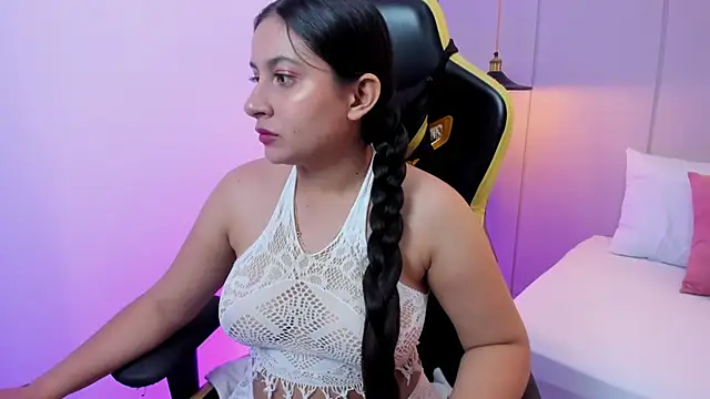 Snapshot of kira_relish chatting on 06-01-26, 11:23 kira relish online show from 06-01-26, 11:23