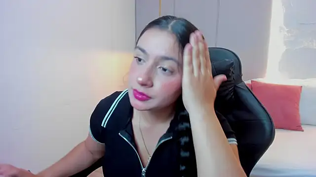 Snapshot of kira_relish chatting on 06-29-26, 11:21 kira relish online show from 06-29-26, 11:21