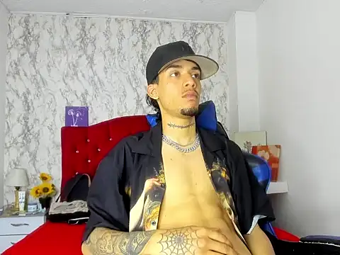 Snapshot of Ryder-Stone chatting on 04-11-26, 03:33 Ryder-Stone online show from 04-11-26, 03:33