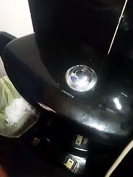 FortunateTart68 online show from 04-22-26, 05:03