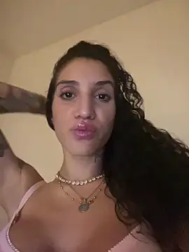 Yailin-Arg online show from 03-21-26, 04:06