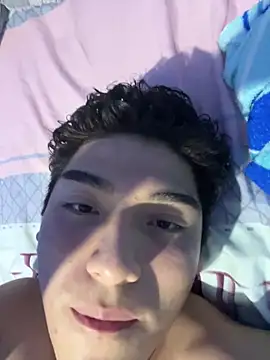 Snapshot of Piero_1369 chatting on 04-29-26, 05:11 Piero 1369 online show from 04-29-26, 05:11