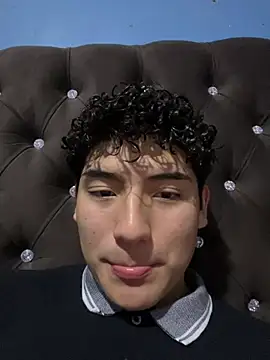 Snapshot of Piero_1369 chatting on 07-15-26, 01:44 Piero 1369 online show from 07-15-26, 01:44