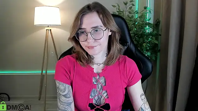 Misha Moss online show from 03-23-26, 09:46