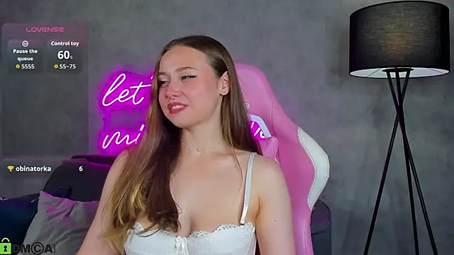 Vanessa Williamsonn online show from 07-15-26, 05:29