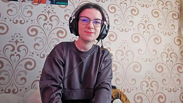 IsaSantella online show from 03-24-26, 09:03