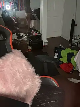 makeDollywet online show from 04-15-26, 06:59