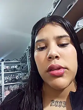 Snapshot of venuslaferte_ chatting on 04-28-26, 08:25 venuslaferte online show from 04-28-26, 08:25