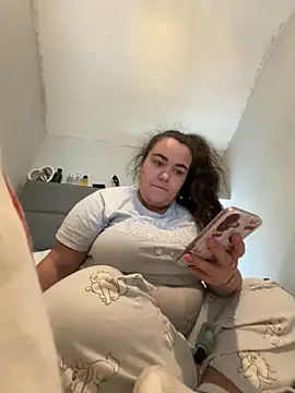 Khloeross online show from 05-07-26, 02:55
