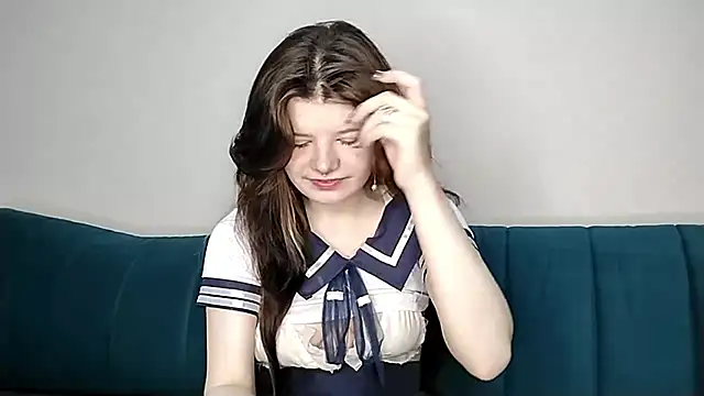 Snapshot of Eva_Ange chatting on 05-20-26, 07:09 Eva Ange online show from 05-20-26, 07:09