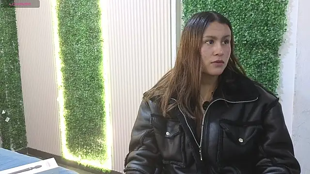 sara blue13 online show from 04-09-26, 01:05