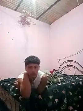 Snapshot of Hotsmale chatting on 03-20-26, 07:19 Hotsmale online show from 03-20-26, 07:19