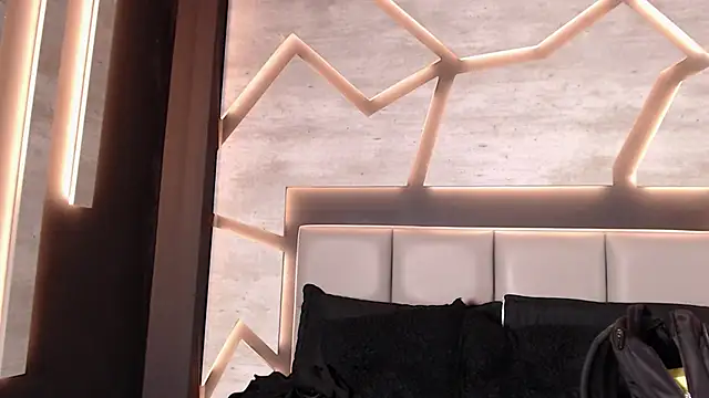 Snapshot of YourFeetFantasy chatting on 03-24-26, 09:09 YourFeetFantasy online show from 03-24-26, 09:09