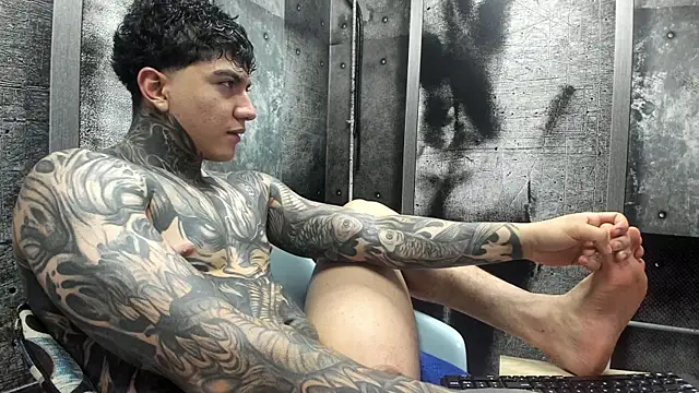Gury tattoo online show from 06-11-26, 01:05