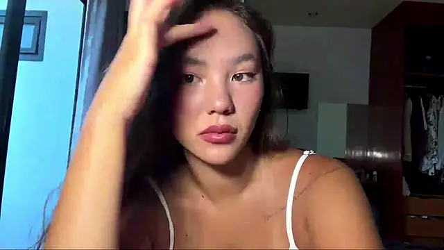 kamila 18 french online show from 03-24-26, 05:12