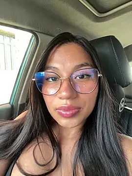 breenda01 online show from 04-06-26, 08:54