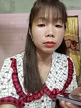 Snapshot of AmyLinee01 chatting on 07-19-26, 02:59 AmyLinee01 online show from 07-19-26, 02:59