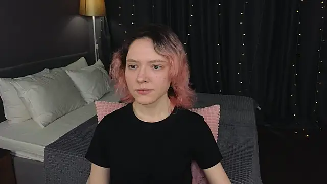 HottoKori online show from 04-18-26, 05:33