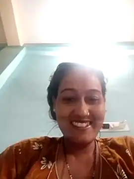 Snapshot of Sexi_roovi chatting on 08-04-26, 04:15 Sexi roovi online show from 08-04-26, 04:15