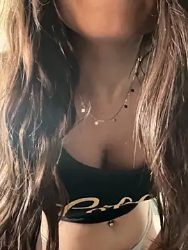 Snapshot of Supremegirlvibes chatting on 06-01-26, 05:58 Supremegirlvibes online show from 06-01-26, 05:58