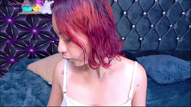 Snapshot of Megam_white chatting on 04-18-26, 02:54 Megam white online show from 04-18-26, 02:54