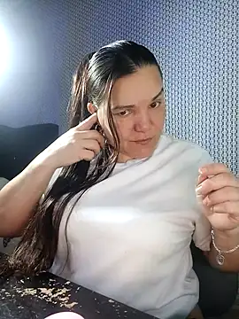 Zuleyka 69 online show from 04-25-26, 09:12